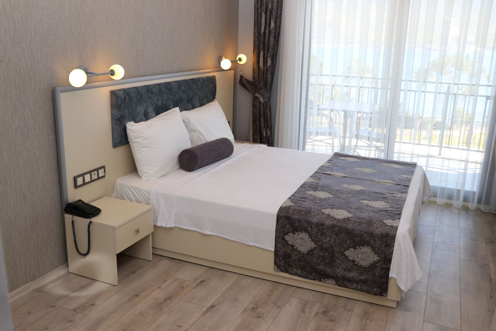Toros Deluxe Resort Hotel Standart Oda